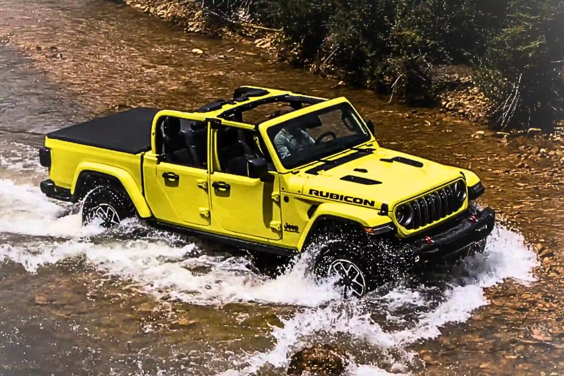 New Jeep Gladiator 4xe Plugin Hybrid Hits Roads in 2025!